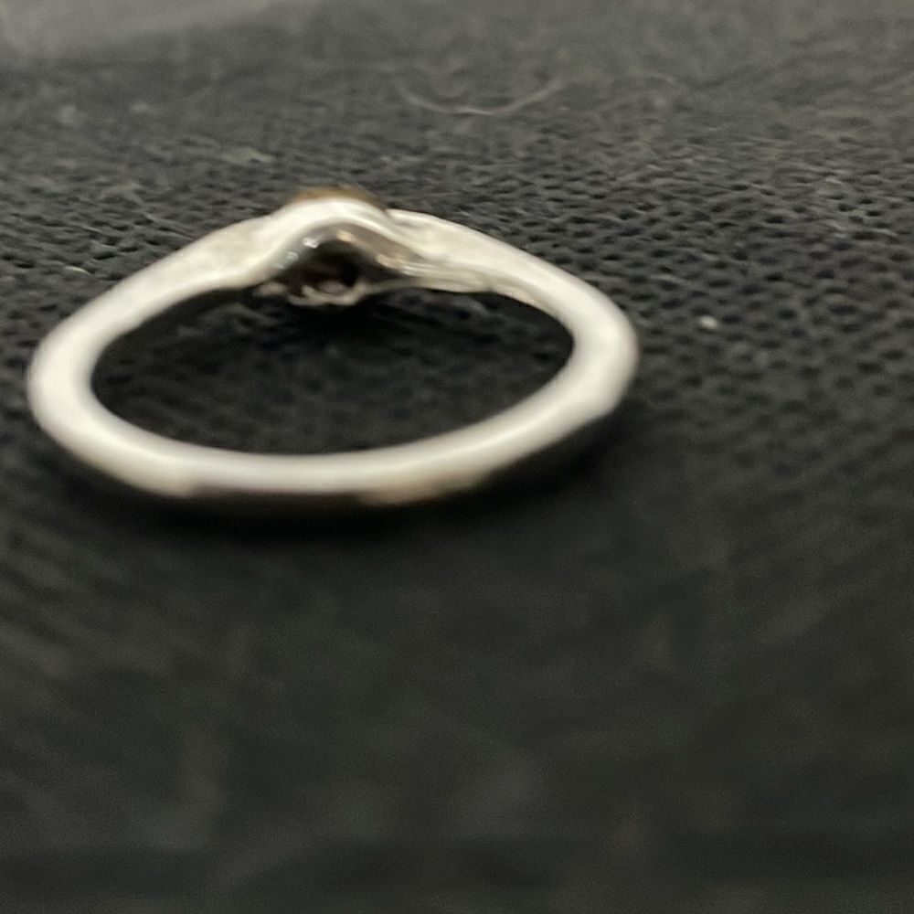 Small ring with a pink gem - Picture 5 of 7